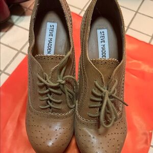Steve Madden Women's Brown Lace Up Boots
